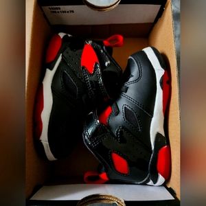 Toddler 6c Jordan shoes